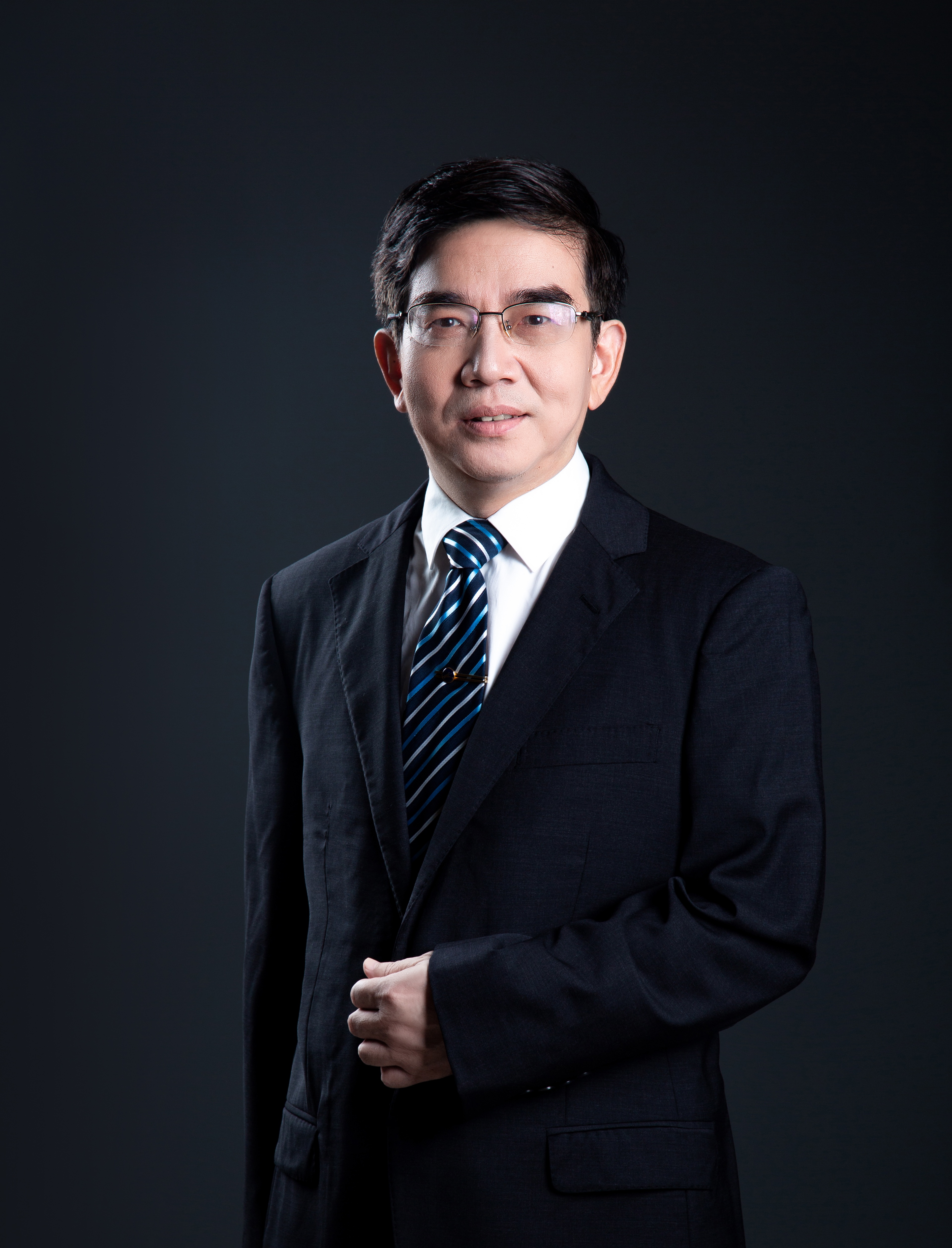 英国上市公司365